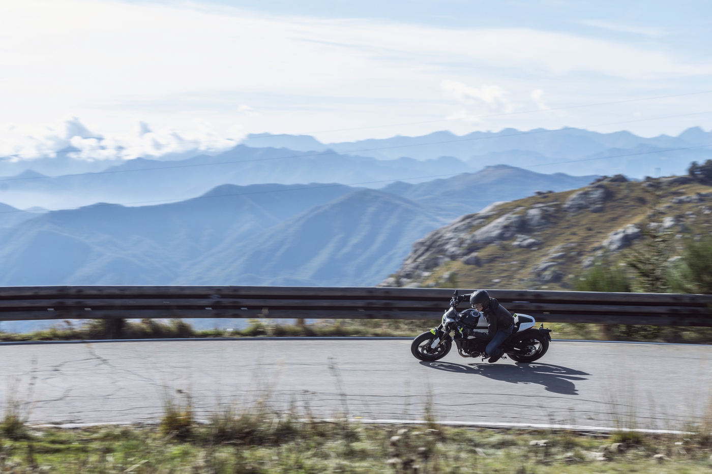 картинка CFMOTO 700CL-X Sport 