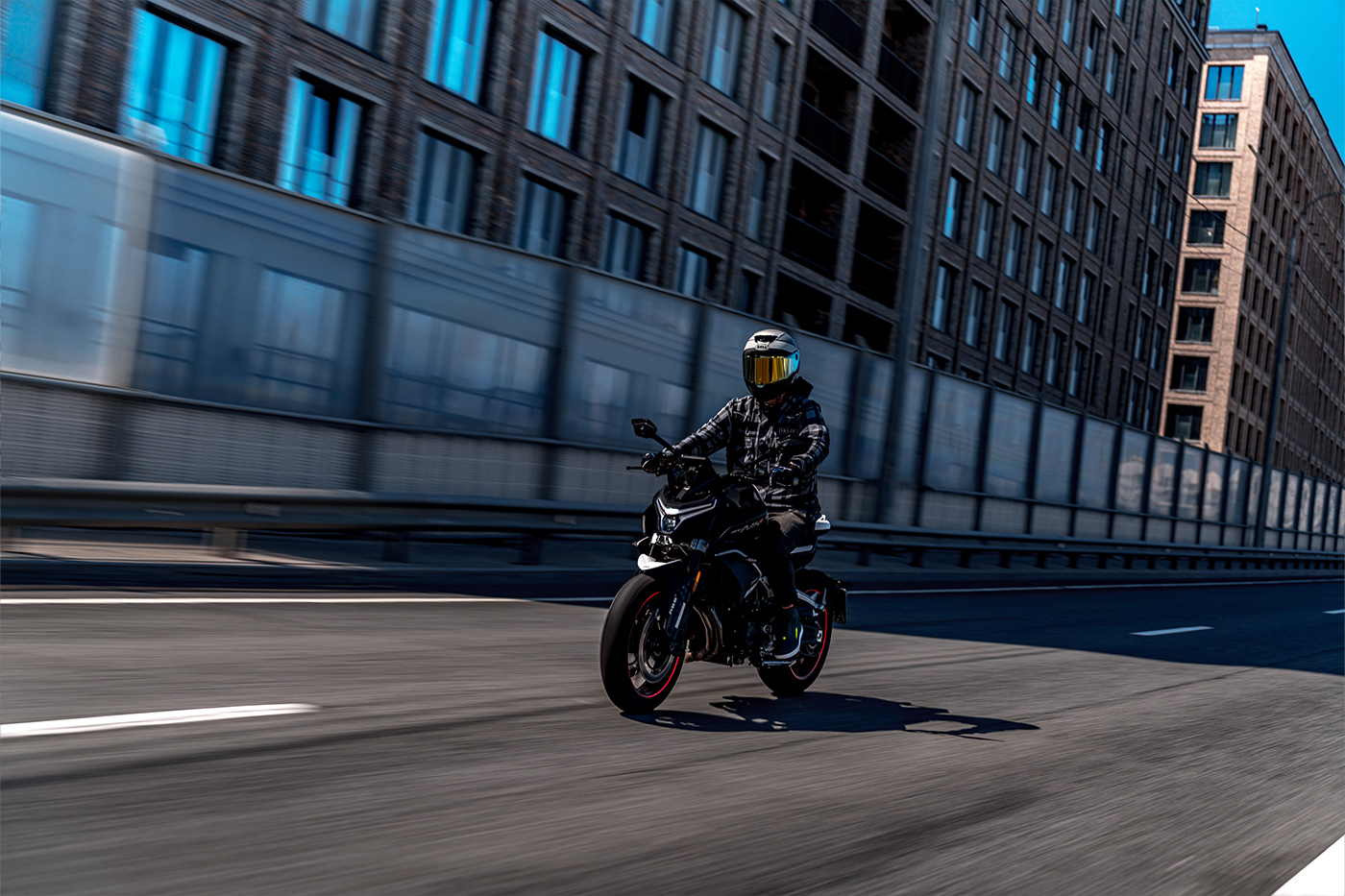 картинка CFMOTO 800NK Продвинутый (800NK Advanced) 